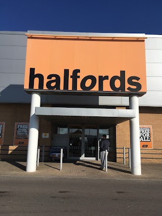 Halfords - Port Talbot