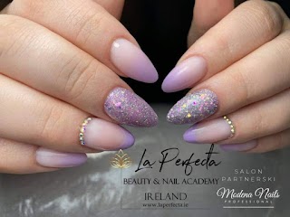 La Perfecta Nails & Beauty