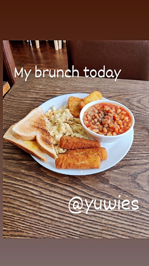 Yuwies Good Food