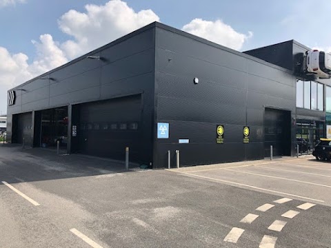 BMW Service Centre Leeds
