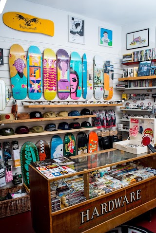 Gratitude Skateshop