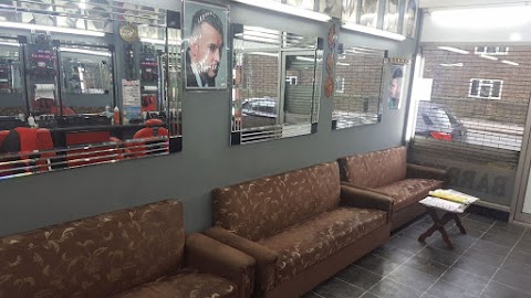 Al Moize Hair Dressers