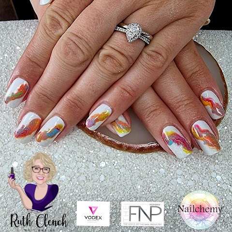 Ruth Clench - Nail Artist