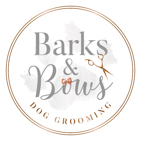 Barks & Bows Dog Grooming