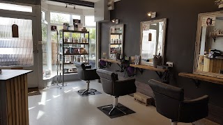 eClips Hair Studio