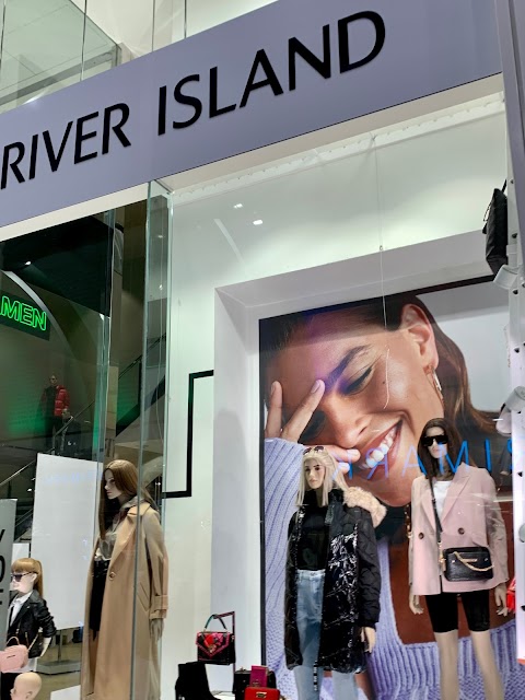 River Island