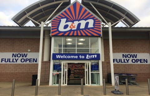 B&M Store