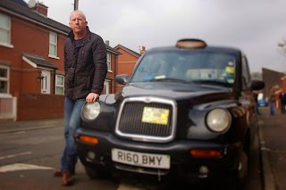 Black Taxi Tours Belfast