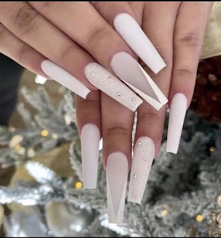 Lisa Nails