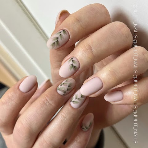 Julit_nails