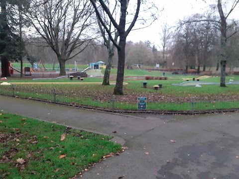 Tredegar Park