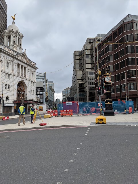 Victoria Palace Theatre