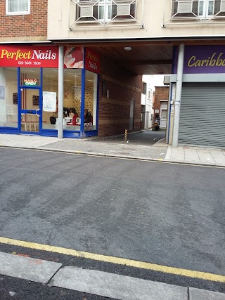 Perfect Nails Croydon