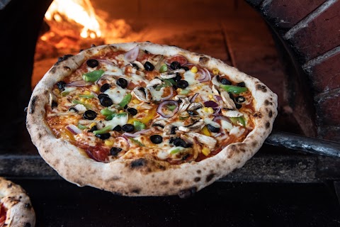 Aroma Woodfired Pizza