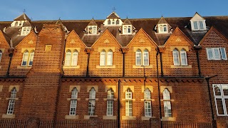 Convent Court Apartments