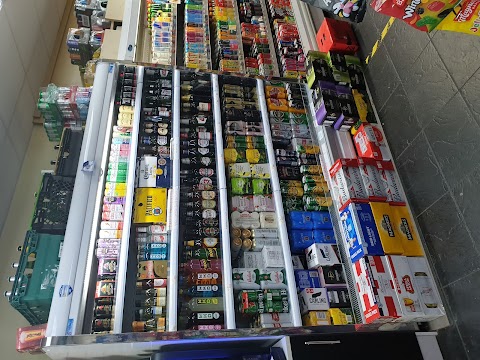 Off Licence & vape shop