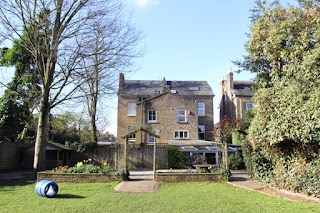 Riverside Nursery Schools, St Margarets Montessori Twickenham