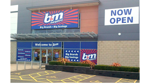 B&M Store