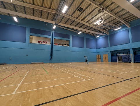 Queen's Park Sports Centre