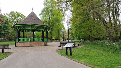 Caldecott Park