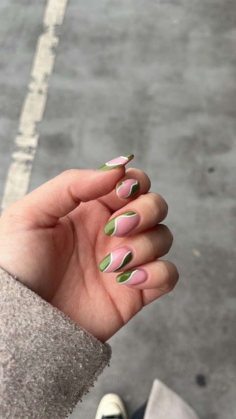 Nail Huns