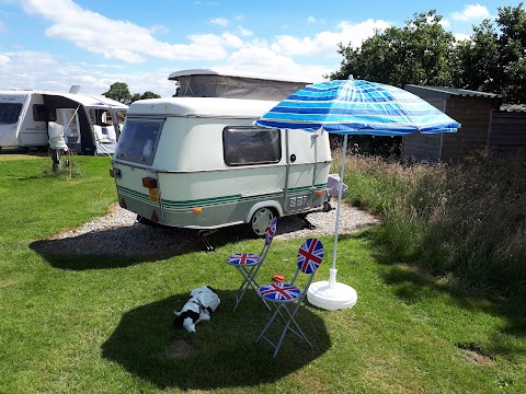 Poplars Farm Caravanning, Camping, Glamping site & holiday cottage
