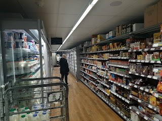 Co-op Food - Tattenham Corner