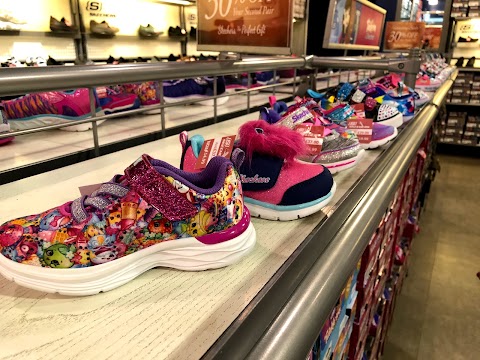 SKECHERS Factory Outlet