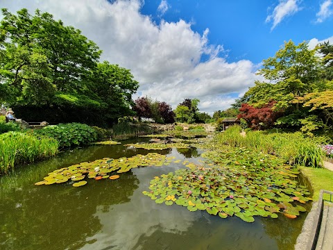 Burnby Hall Gardens