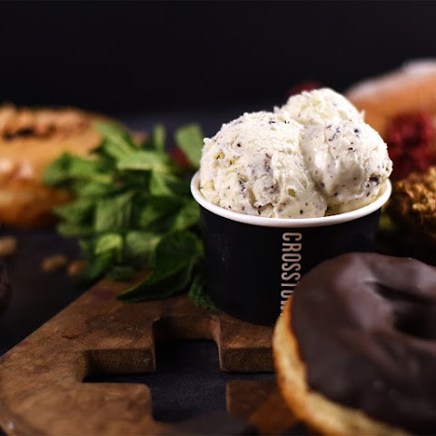 Crosstown Cabot Circus (Bristol) - Doughnuts, Ice Cream, Cookies, Chocolate, and Coffee