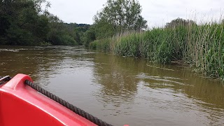 Riverside South Downs Self-Drive Boat Hire