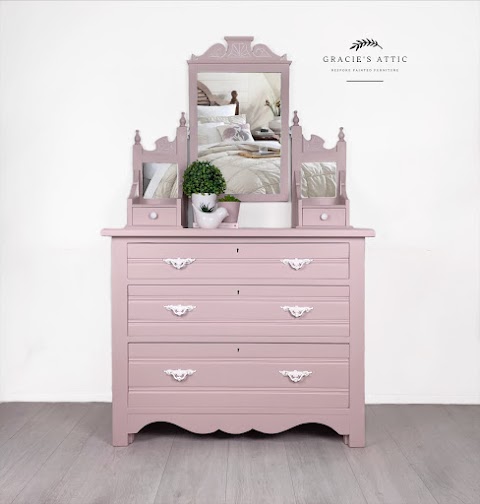 Gracie's Attic Bespoke Painted Furniture