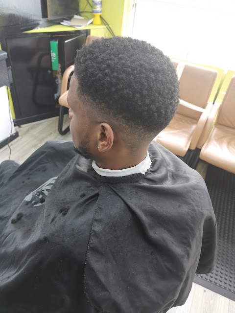 Esco's Barber Shop