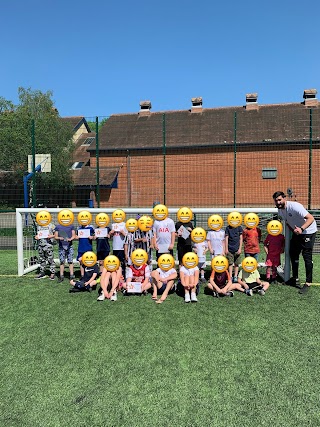 SoccerDays Football Classes Loughton