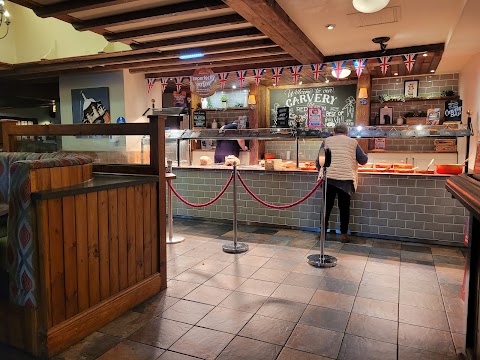 The Red Robin - Pub & Carvery