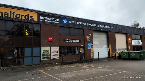 Halfords Autocentre Bracknell