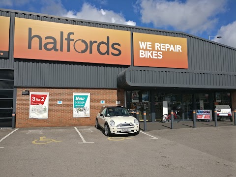 Halfords - Stafford