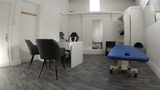 Pioneer Physio Clinic: Surrey's Expert Physiotherapy and Sports Injury Clinic