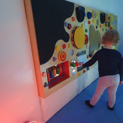 Boomerang Multi Sensory Play Centre