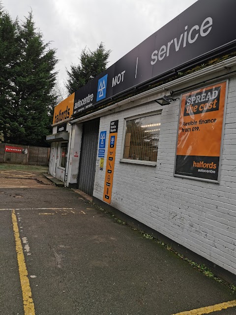 Halfords Autocentre Sandhurst