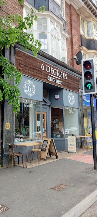 6 Degrees Coffee House