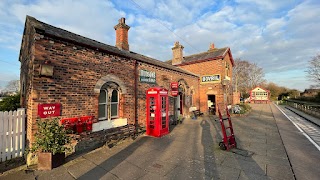 Hadlow Road Railway Station