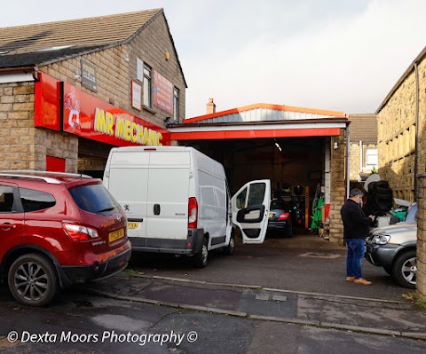 Mr Mechanic - MOT Testing, Car Servicing and Repairs