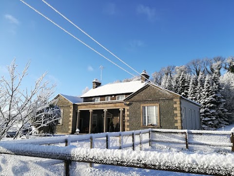 Inch Schoolhouse - Self-Catering