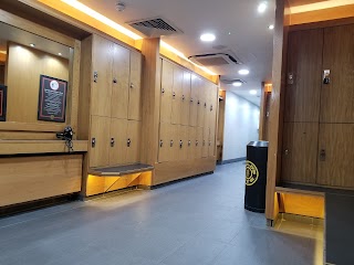 Gold's Gym