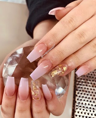 Nail Glamour