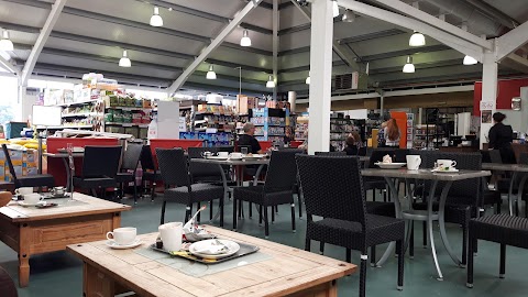 The Range, Hull