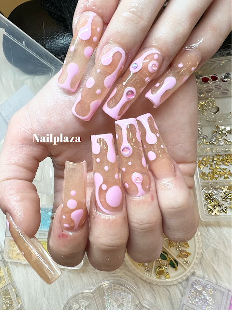 Nail Plaza