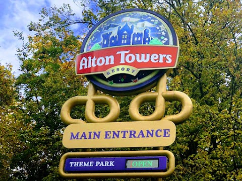 Alton Towers CS Taxis & Chauffeur Services