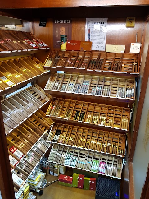 Havana House Lands Cigar Shop